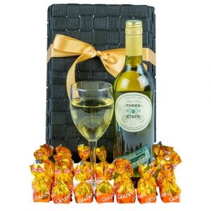 White Addiction’ Gourmet Hamper